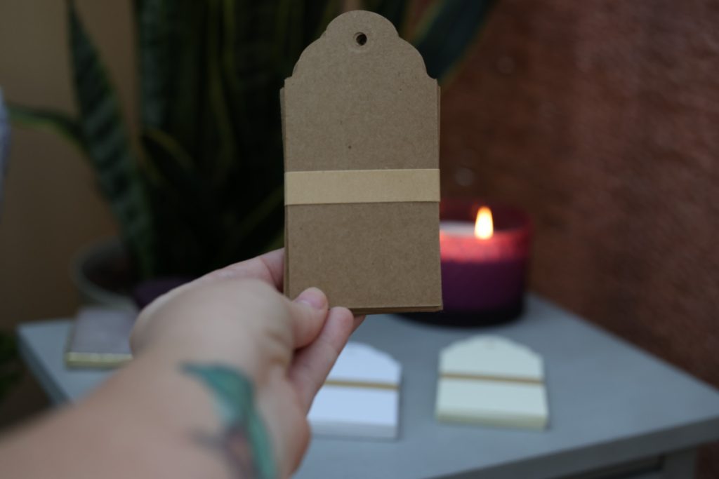Scalloped Tags - Brown Kraft