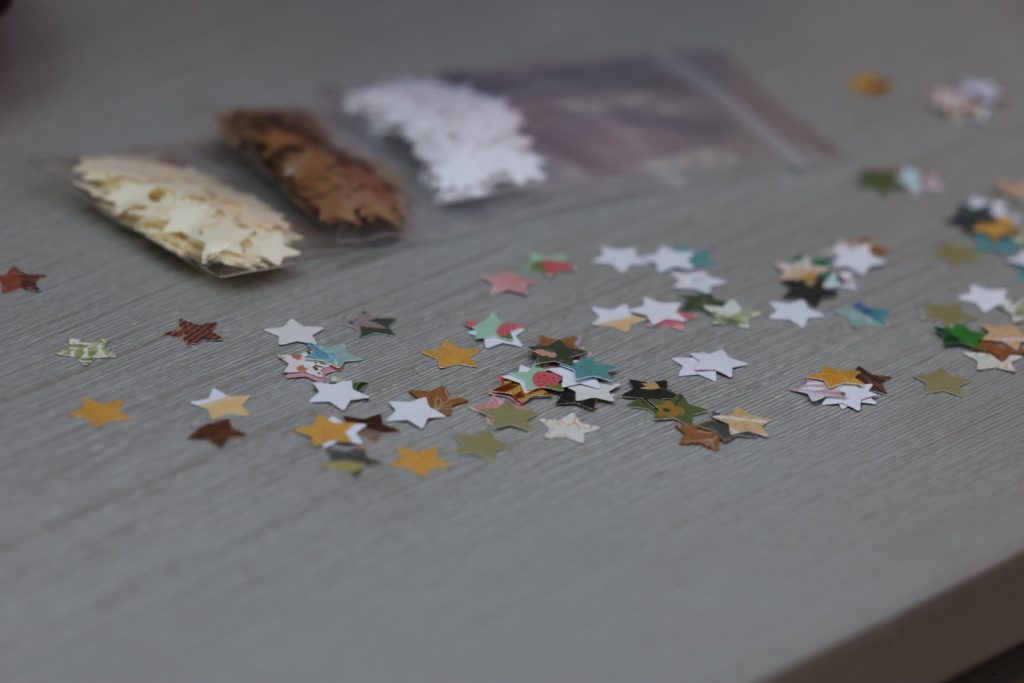 Star Paper Confetti - White